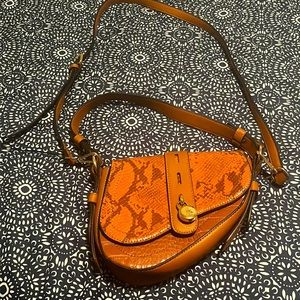 Handmade genuine leather purse.
